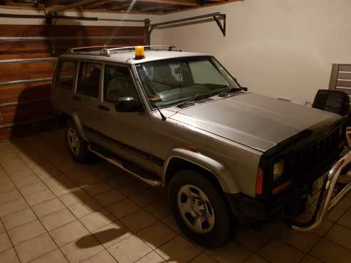 jeep cherokee sport straight 6 powerful and reliable 34000neg