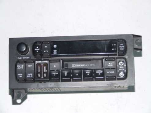 Jeep Cherokee xj Original Radio Cd Player For Sale    Contact 0764278509  Whatsapp 0764278509