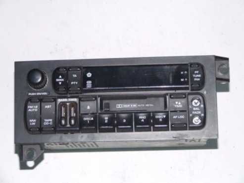 Jeep Cherokee xj Original Radio Cd Player For Sale     Contact 0764278509   Whatsapp 0764278509