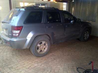 JEEP GRAND CHEROKEE 2006