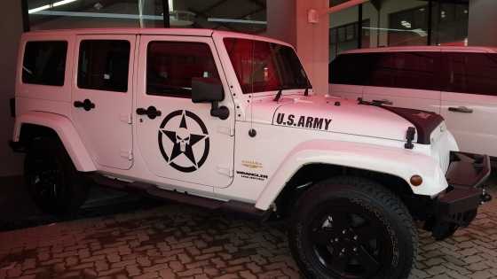 Jeep Wrangler Unltd 2.8 CRD Sahara Auto 5 Door (130kW)