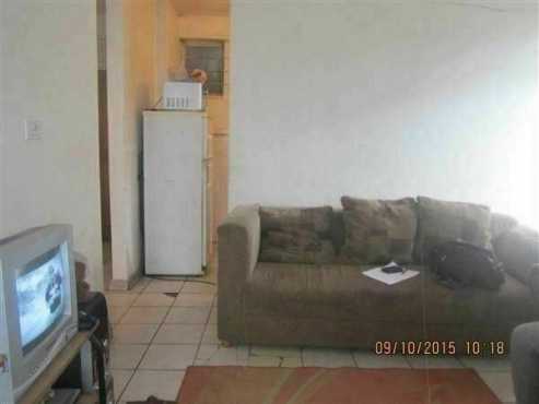 Jhb Cbd Anderson Street 1bed, bathroom, kitchen, lounge, Rental R2500