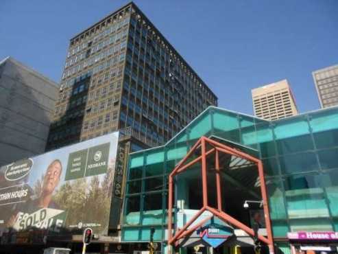 JHB CBD Small Street open plan studio unit to let for R2800