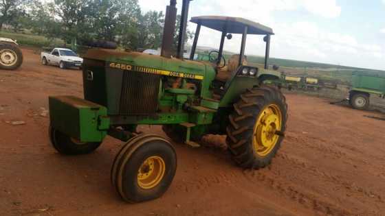 John Deere 4450 Trekker