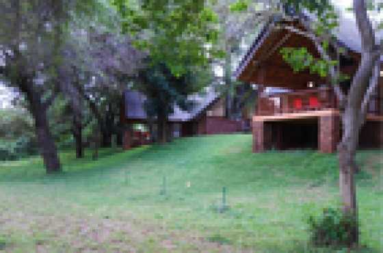 JULY SCHOOL HOLIDAYS TIMESHARE TO RENT- EKHUTHULENI-HOEDSPRUIT. CHALET ON OLIFANTS RIVER