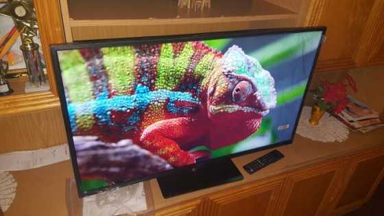 JVC 40 inch full hd led tv brand new