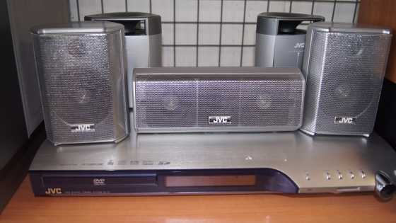 JVC Home Theatre S018103E