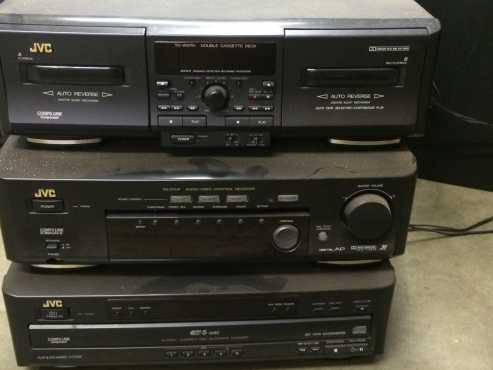 JVC tape deck cd player and amp