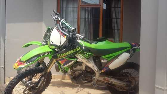 Kawasaki kx 250 f  4 stroke