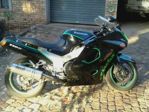 Kawasaki ZZR1100.urgent sale