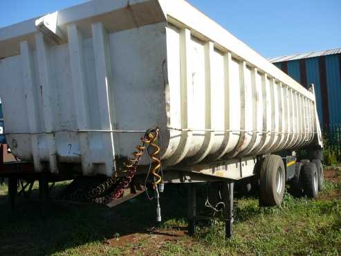 KEARNEYS COPELYN TRAILER