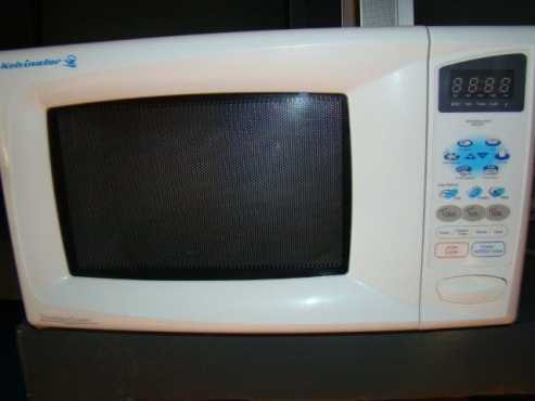 Kelvinator 28L Microwave