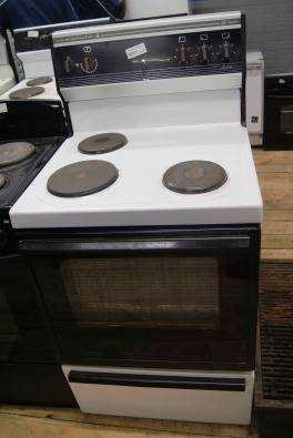 Kelvinator 3 plate Stove S016985A