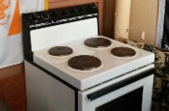 kelvinator 4plate stove oven