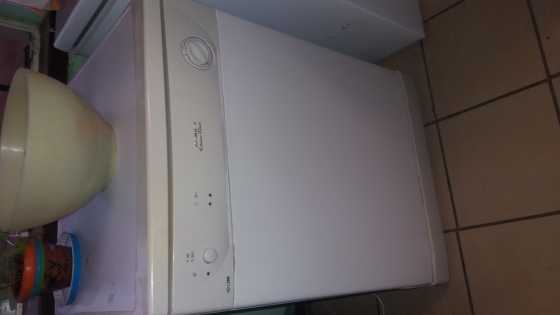 Kelvinator Dishwasher