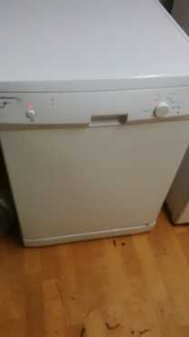 Kelvinator Extreme Clean Dishwasher