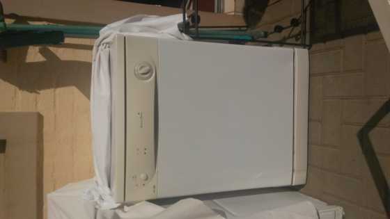 kelvinator Extreme clean KD12WW for sale