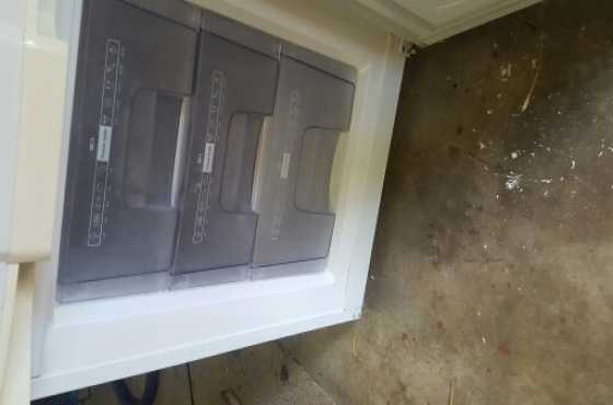 Kelvinator fridgefreezer for sale