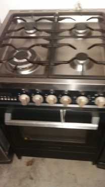 KELVINATOR GAS STOVE ELECTRIC OVEN