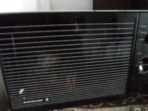 Kelvinator microwave oven