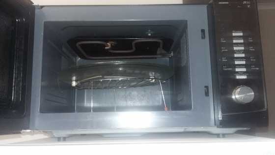 Kelvinator Microwave Oven  Grill