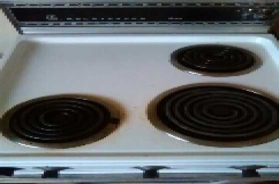 Kelvinator stove for sale