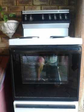 Kelvinator stove, oven with warm drawer