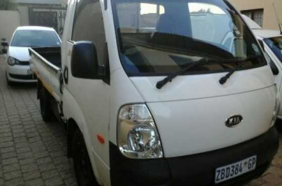 KIA 2700