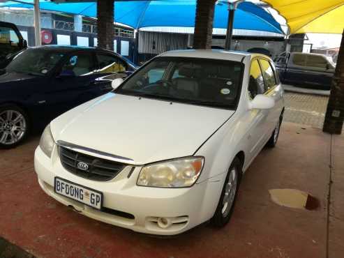 Kia Cerato 2.0 CRDi 2005