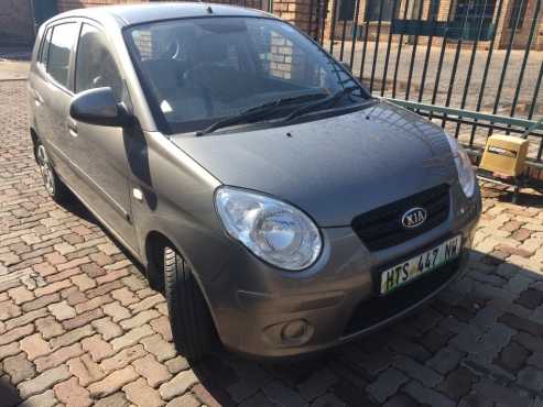 kia picanto 1,1 lx ac 2010 model