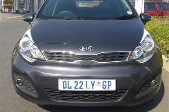 Kia Rio 1.4 Tec 2014