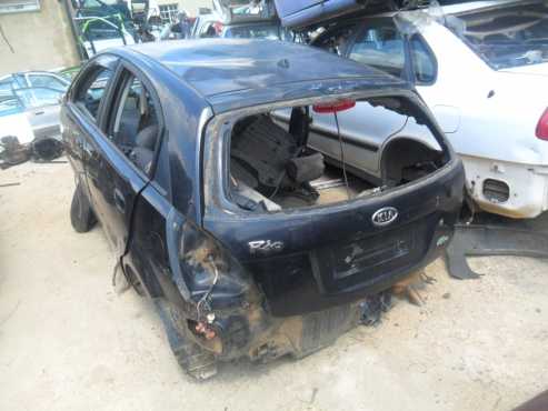 Kia rio stripping for spares