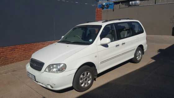 kia sedona 2.5 v6 2005 model