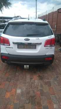 Kia Sorento 2.2 Crdi 2014 now for stripping of parts.