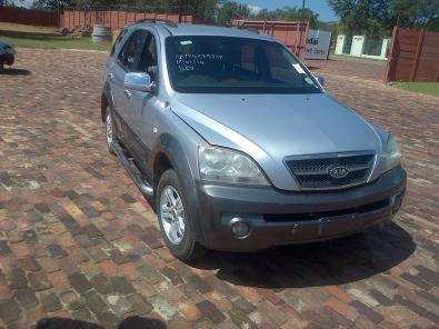 Kia Sorento ex 3.5 v6 4x4 2004 model now for strip