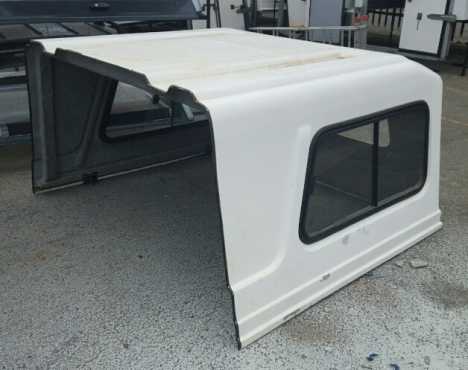 KIAHYUNDAI H100 HALF WORKER039S CAB WHITE CANOPY WWINDOWS FOR SALE