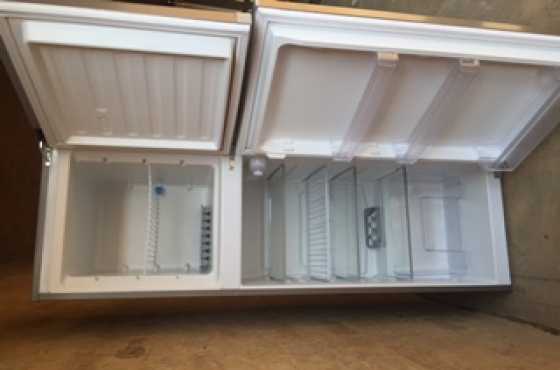 KIC 210 l fridge freezer