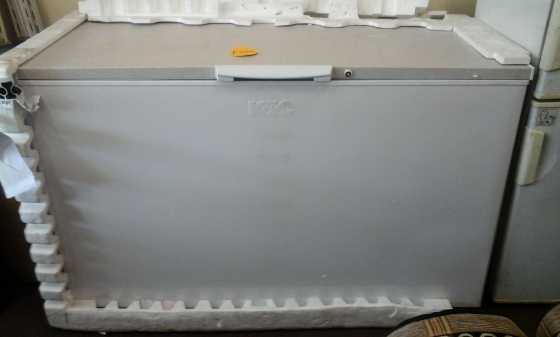 KIC Chest Freezer 432 litres (new)