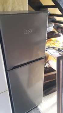 KIC Fridge and Deep Freeze 210 Litres