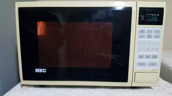 KIC microwave oven