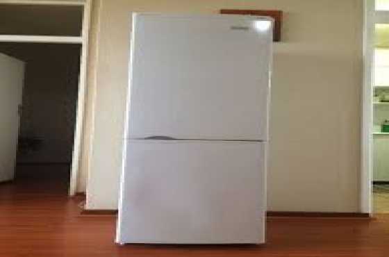 KIC SUPERCOOL 380 LTR DOUBLE DOOR FRIDGEFREEZER FOR SALE