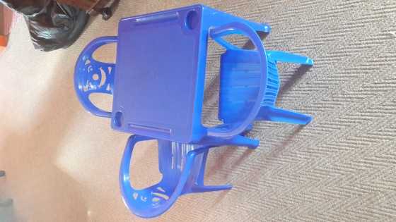 Kids Table and chairs - Blue