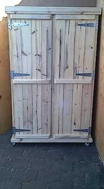 Kitchen Cupboard Farmhouse series Free standing 1800 with 2 doors - Raw Mobile