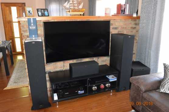 Klipsch Reference R-28F Floorstanding Speakers (High Performance)