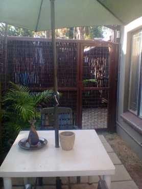 KLOOFSIG GARDEN FLAT TO LET