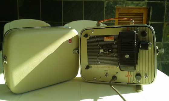 KODAK Brownie Eight-58 Projector