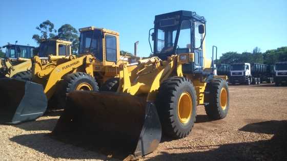 KOMATSU WA150 FRONT END LOADER