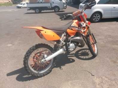 KTM 200