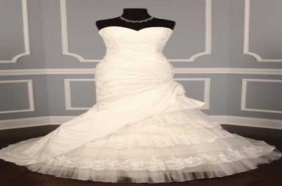 La Spoza wedding dress for sale