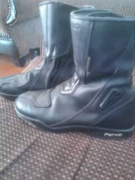 ladies bike boots